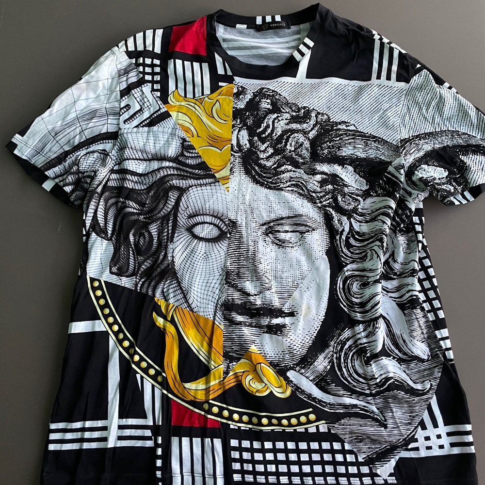 Versace Tshirt